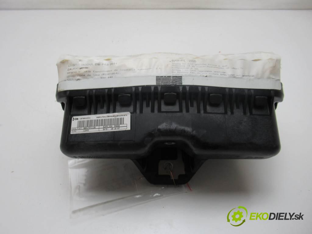 Fiat Grande Punto  2007 57 kW HATCHBACK 5D 1.4B 78KM 05-12 1400 AirBag - spolujezdce 00517541130 (Airbagy)