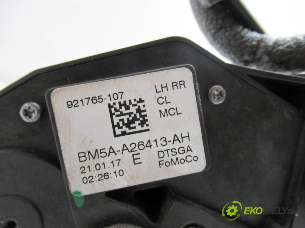 Ford Focus III LIFT  2017 70 kW HATCHBACK 5D 1.5TDCI 95KM 14-18 1499 zámok zadní část levý BM5A-A26413-AH