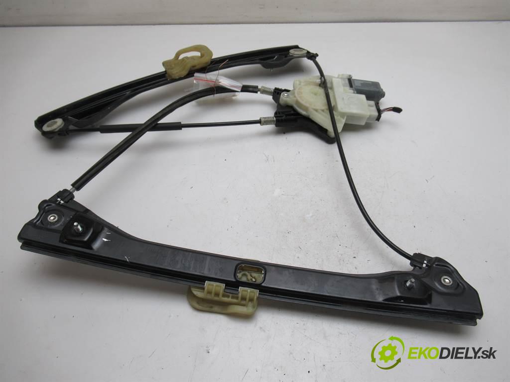 Seat Toledo IV  2016  LIFT 1.4TDI 90KM 12-18 1400 mechanismus okna přední část levý 6V1959801B