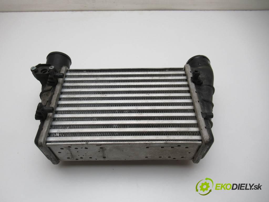 Volkswagen Passat B5  1998 81 kW SEDAN 4D 1.9TDI 110KM 96-00 1900 intercooler  (Intercoolery (chladiče nasávaného vzduchu))