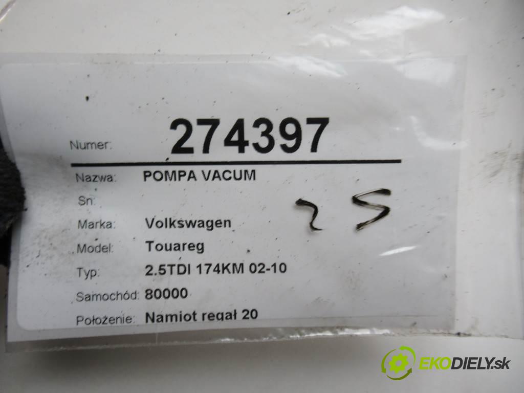 Volkswagen Touareg  2005  2.5TDI 174KM 02-10 2500 Pumpa vákuová 070145209J