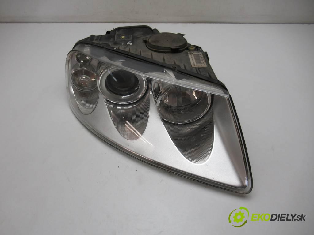 Volkswagen Touareg  2005  2.5TDI 174KM 02-10 2500 Svetlomet pravy 7L6941016CG (Pravé)