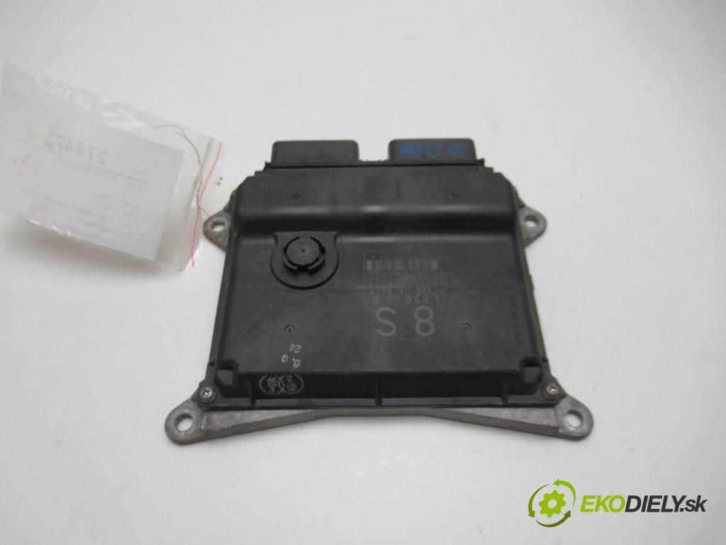Mazda 3  2006 118 kW BK SEDAN 2.3B 158KM 03-09 2300 riadiaca jednotka Motor L32G18881B 279700-4371 (Riadiace jednotky)