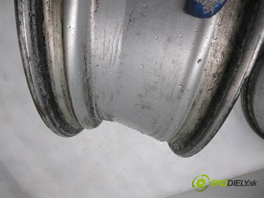 Fiat Grande Punto    15 6J 4X100 ET43  disky hliníkové - 15  (Hliníkové)