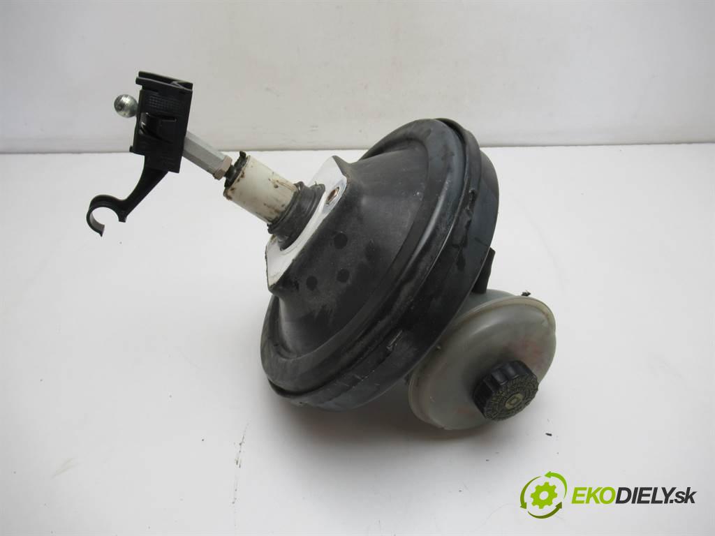 Audi A4 B5 FL  1997 92 kW SEDAN 4D 1.8B 125KM 96-01 1800 Posilovač Pumpa brzdová 8D0612105F (Posilňovače bŕzd)