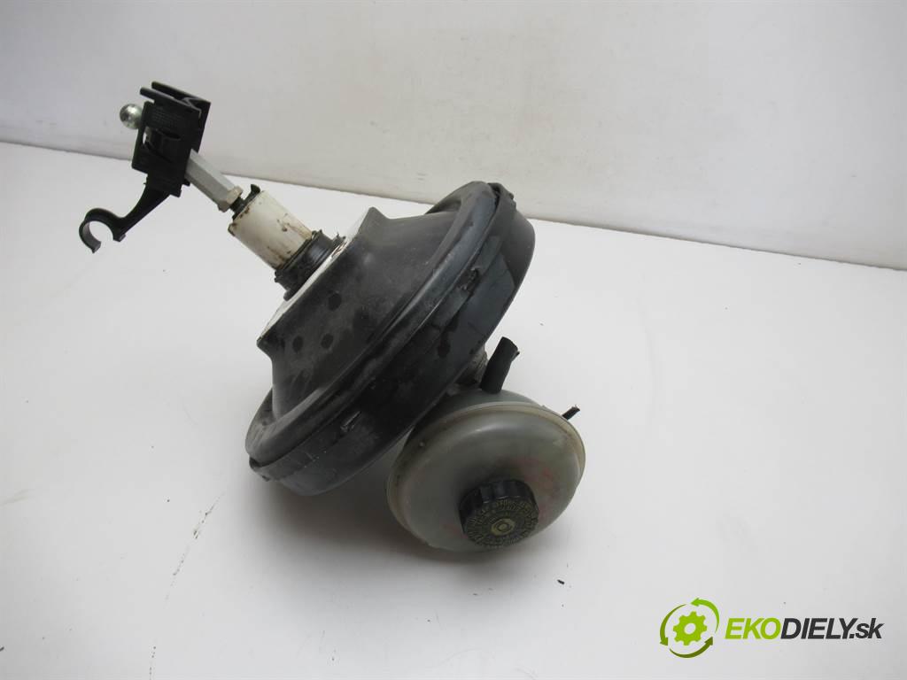 Audi A4 B5 FL  1997 92 kW SEDAN 4D 1.8B 125KM 96-01 1800 Posilovač Pumpa brzdová 8D0612105F (Posilňovače bŕzd)