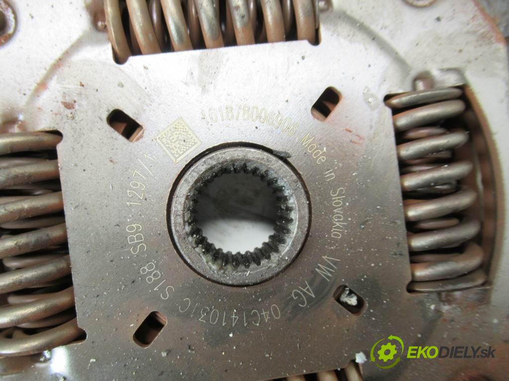 Volkswagen Golf VII LIFT  2017 63 kW HATCHBACK 5D 1.0TSI 86KM 12-20 1000 Spojková sada (bez ložiska) komplet 03C105273P (Kompletné sady (bez ložiska))