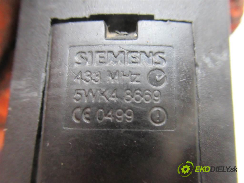 Opel Meriva  2004 55kw 1.7DTI 75KM 02-10 1686 spínačka 13168306 (Spínací skříňky a klíče)