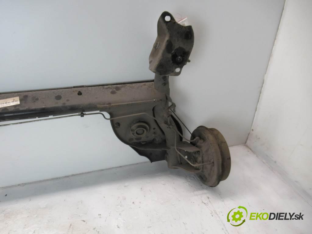 Dacia Sandero II  2015 54 kW HATCHBACK 5D 1.2B 73KM 12-16 1100 zadní část výztuha 555012648R