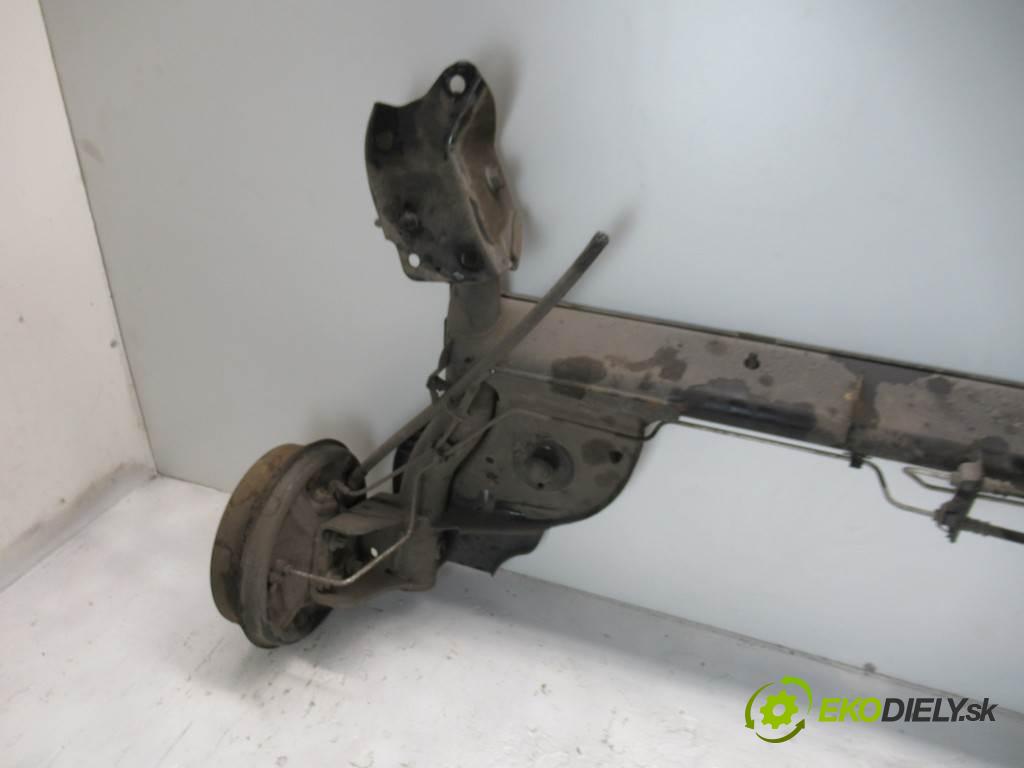 Dacia Sandero II  2015 54 kW HATCHBACK 5D 1.2B 73KM 12-16 1100 zadní část výztuha 555012648R