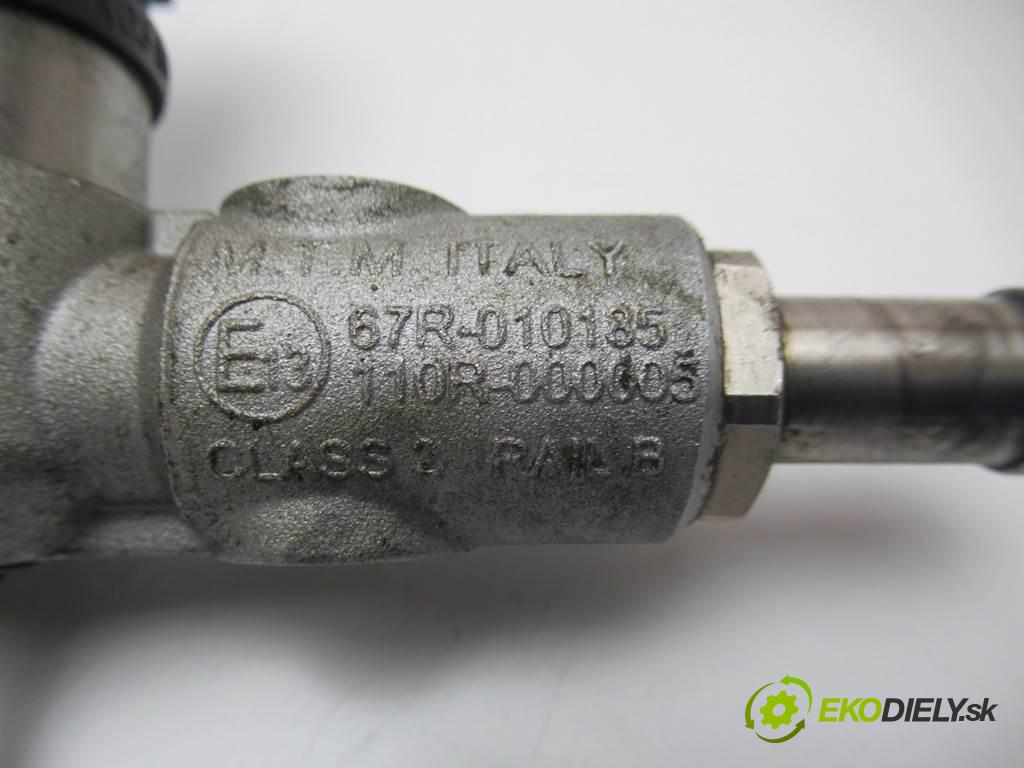 . .    A  Vstrekovače do plynového pedálu LPG BRC 67R-010185