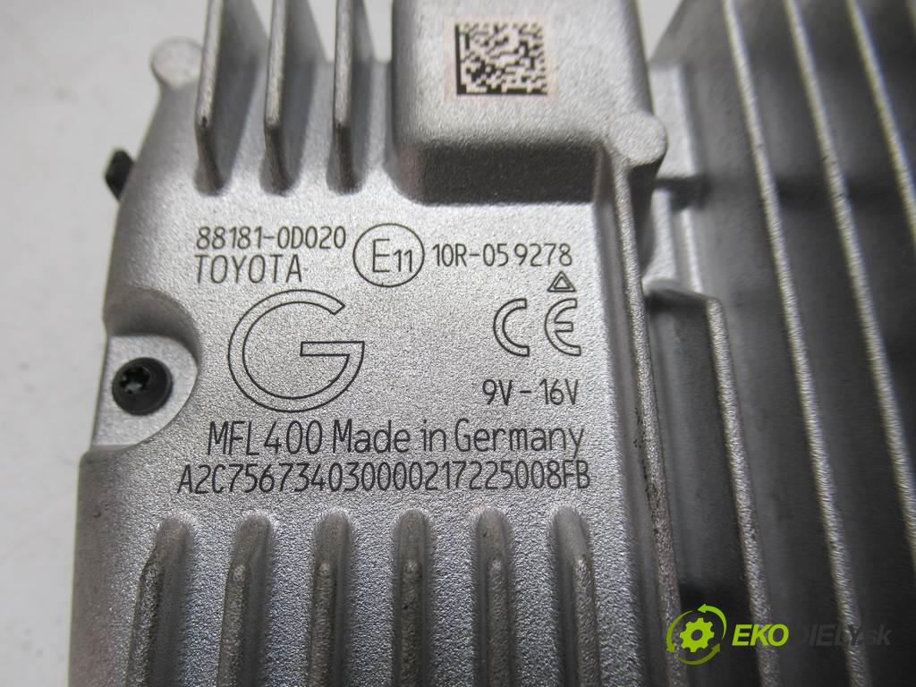 Toyota Yaris III LIFT    HATCHBACK 5D 1.0VVTI 69KM 14-  Kamera radar Modul 88181-0D020