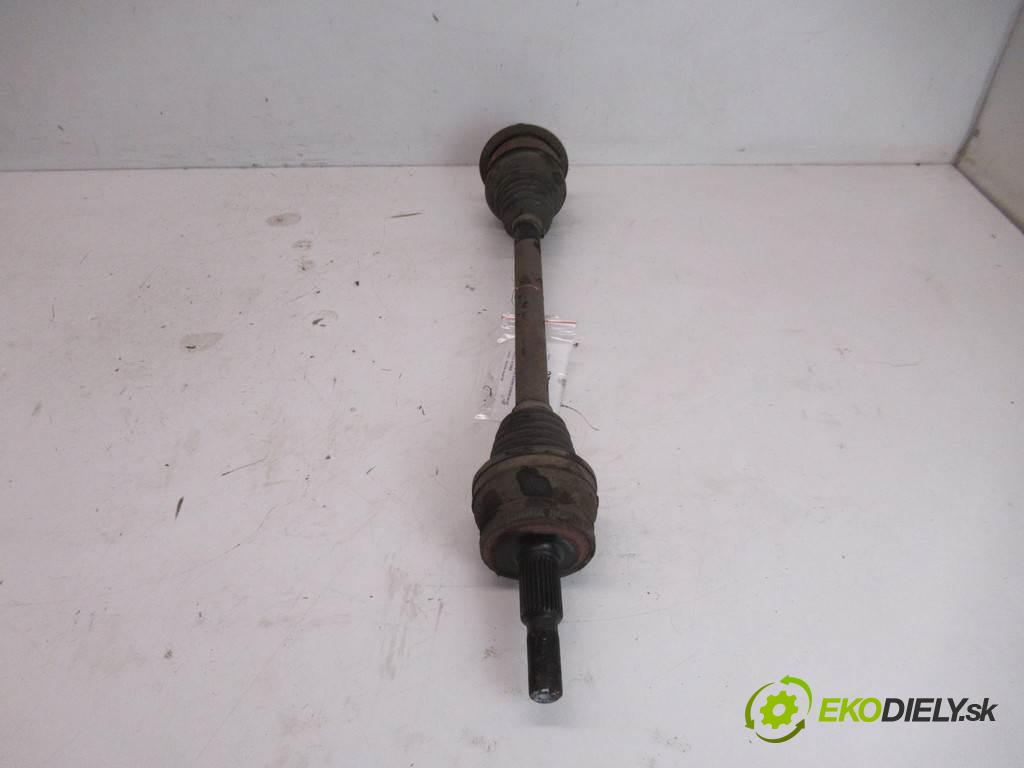 Chrysler 300C  2008 160KW KOMBI 5D 3.0CRD 218KM 04-10 2987 Poloos pravá  (Poloosy)