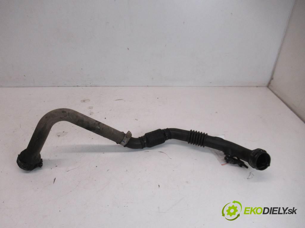 Renault Kangoo II    III 1.5DCI 68KM 08-13  Rúra hadice trubka vzduchu 8200874705 (Hadice chlazení vzduchu)