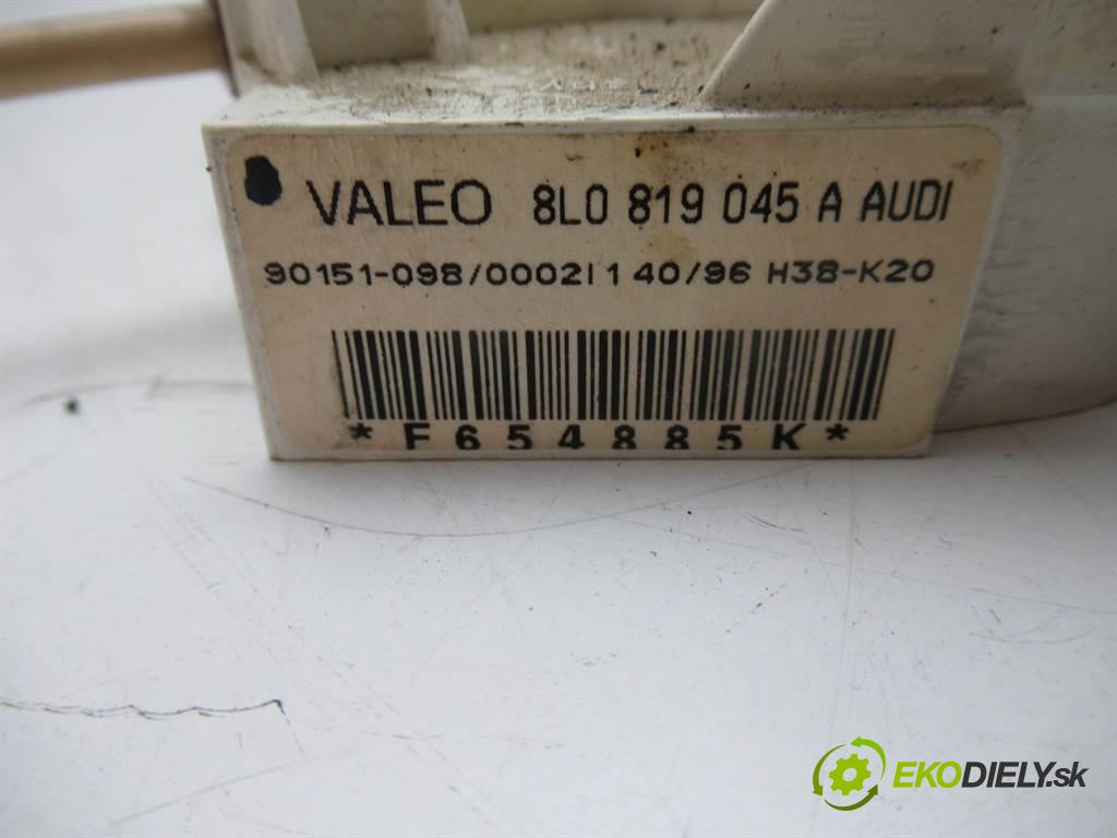 Audi A3 8L  1996 92 kW HATCHBACK 3D 1.8B 125KM 96-00 1800 Panel ovládania kúrenia 8L0819045A (Prepínače, spínače, tlačidlá a ovládače kúrenia)