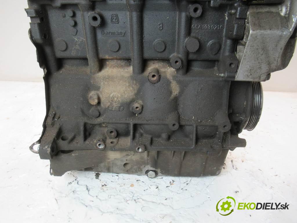 Audi A3 8L  1996 92 kW HATCHBACK 3D 1.8B 125KM 96-00 1800 motor AGN (Motory (kompletní))