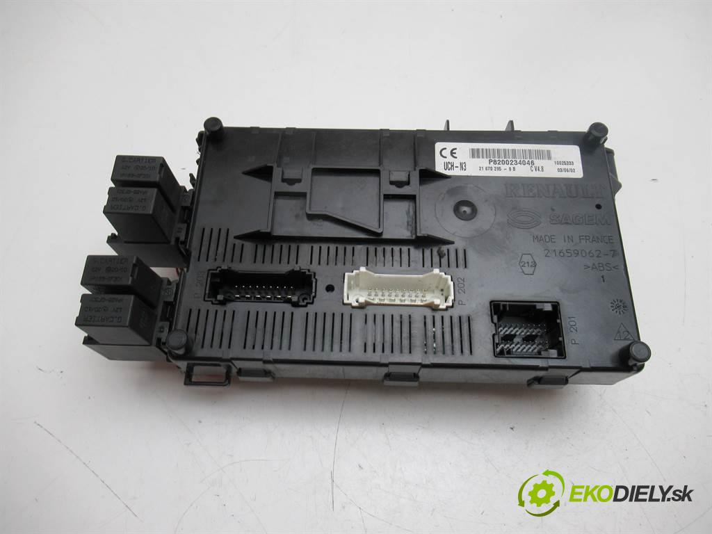 Renault Clio II LIFT    HATCHBACK 5D 1.5DCI 65KM 01-05  Modul UCH P8200234046 (Ostatné)