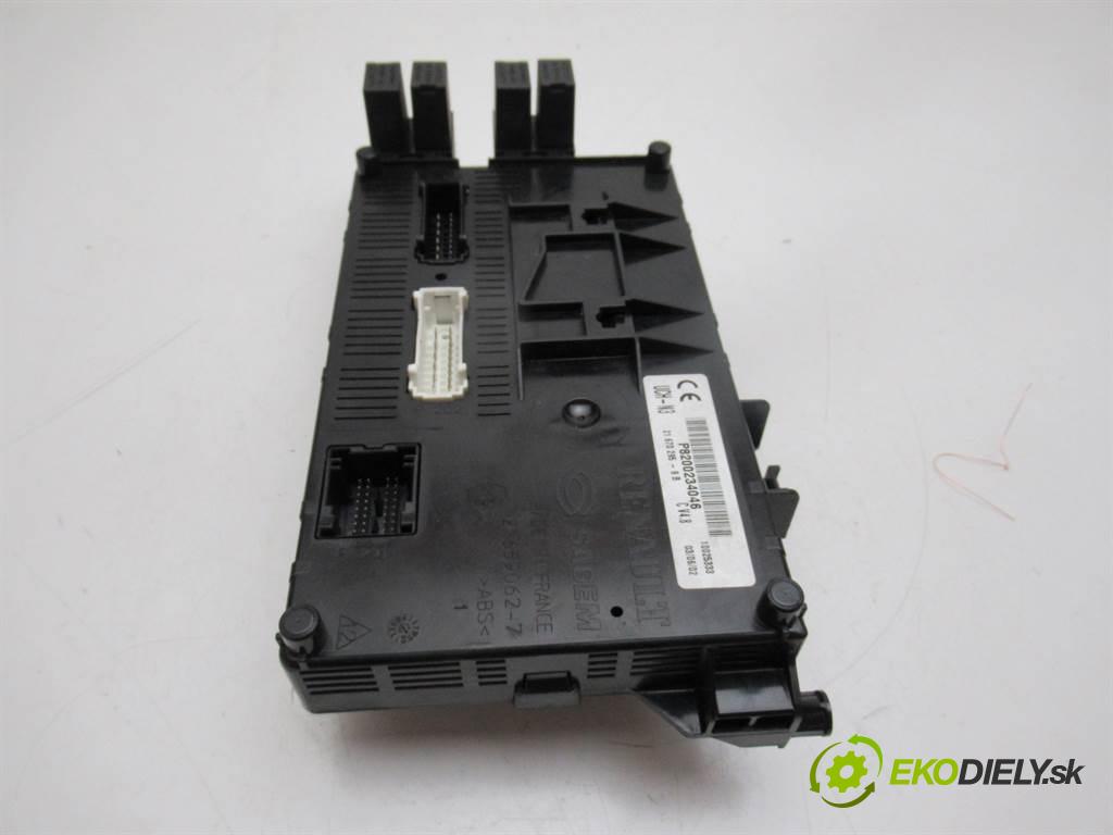 Renault Clio II LIFT    HATCHBACK 5D 1.5DCI 65KM 01-05  Modul UCH P8200234046 (Ostatné)