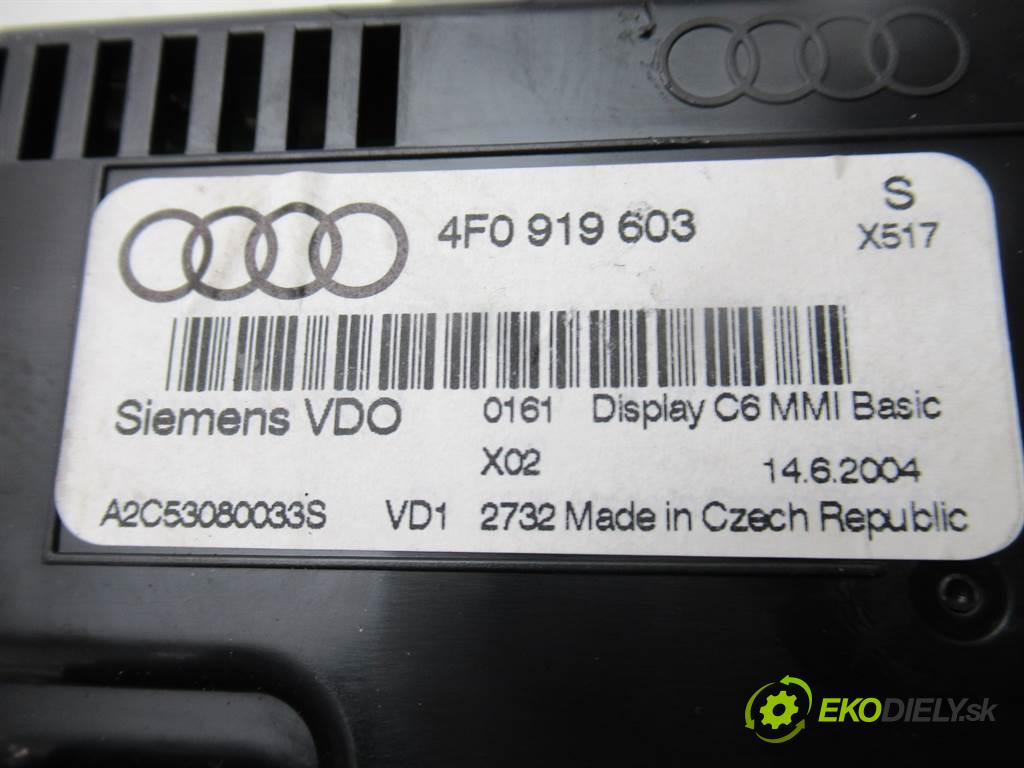 Audi A6 C6  2005 130 kW SEDAN 4D 2.4B 177KM 04-08 2400 Dislpej 4F0919603 (Prístrojové dosky, displeje)