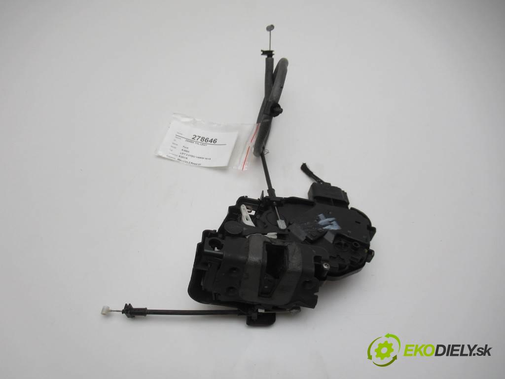 Ford S-MAX  2011 103 kW LIFT 2.0TDCI 140KM 10-15 2000 zámok zadní část levý AM2A-R26413-AA