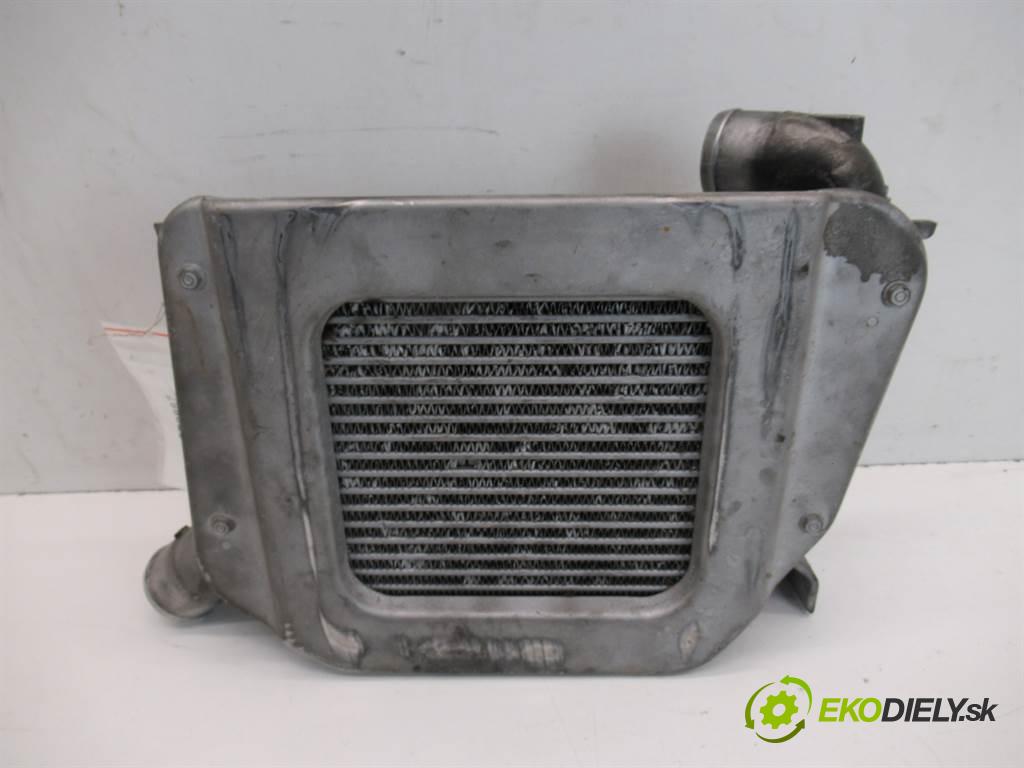 Nissan X-Trail  2002 84kw T30 2.2DI 114KM 01-07 2200 intercooler  (Intercoolery (chladiče nasávaného vzduchu))