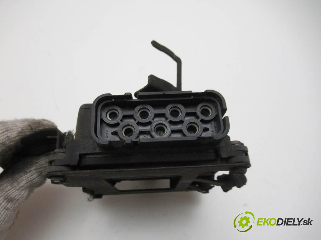 Volkswagen Golf V    PLUS 1.9TDI 105KM 03-09  ventil magnetický 6Q0906625