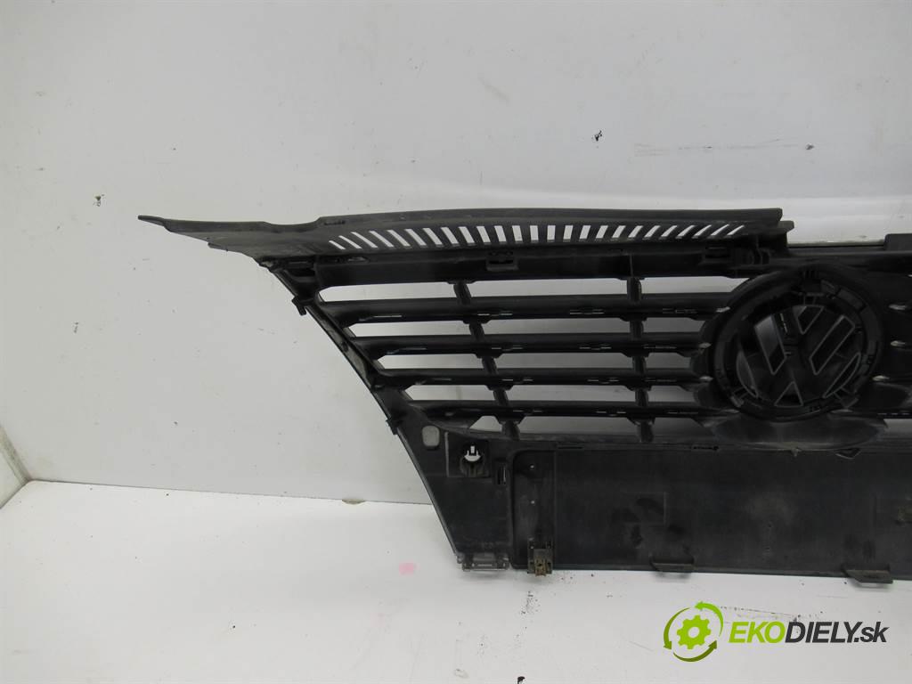 Volkswagen Passat B6  2007 103 kW KOMBI 5D 2.0TDI 140KM 05-10 2000 Mriežka maska 3C0853651D (Mriežky, masky)