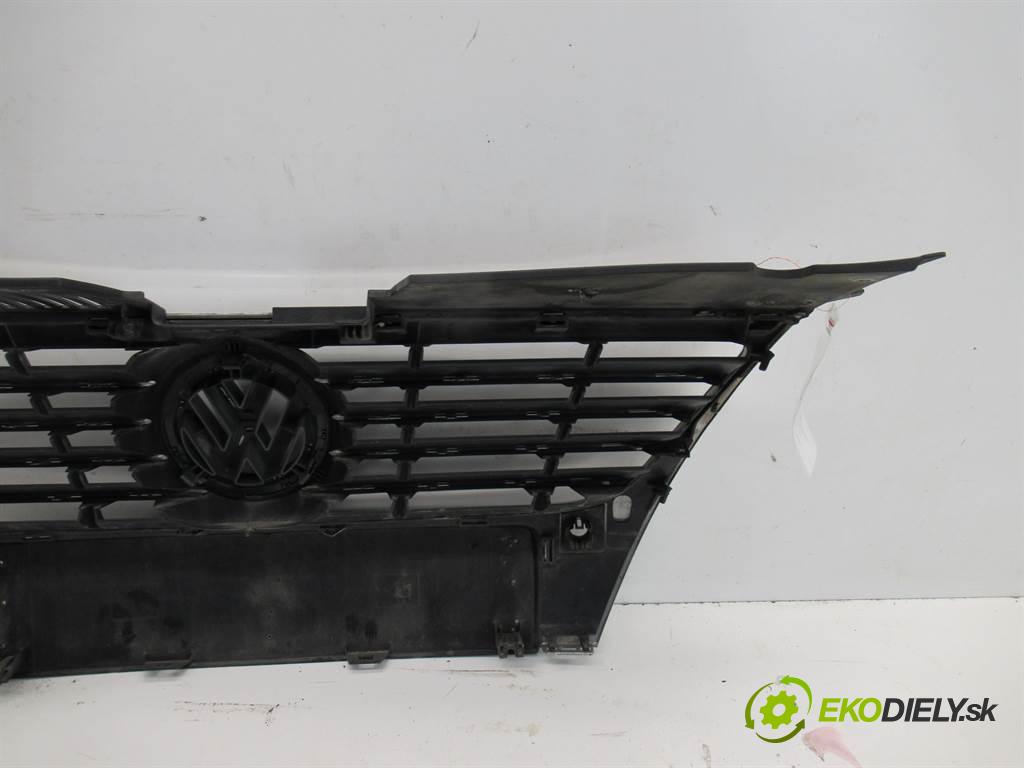 Volkswagen Passat B6  2007 103 kW KOMBI 5D 2.0TDI 140KM 05-10 2000 Mriežka maska 3C0853651D (Mriežky, masky)
