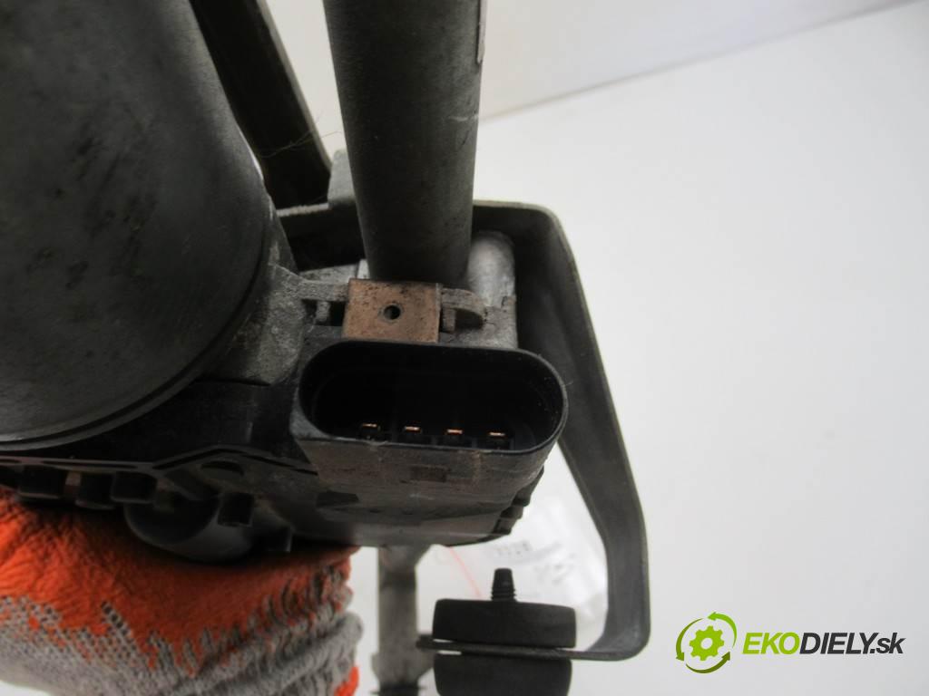 Volkswagen Touran  2006 77kw 1.9TDI 105KM 03-15 1869 Mechanizmus stieračov predný 2K1955023E (Motorčeky stieračov predné)