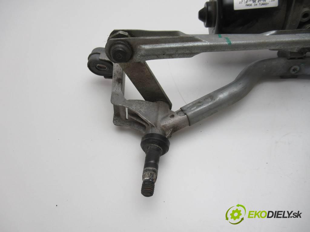 Renault Clio IV  2015 66 kW KOMBI 5D 1.5DCI 90KM 12-19 1500 Mechanizmus stieračov predný 288004542R (Motorčeky stieračov predné)