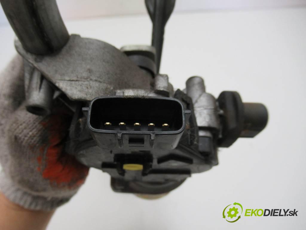 Renault Clio IV  2015 66 kW KOMBI 5D 1.5DCI 90KM 12-19 1500 Mechanizmus stieračov predný 288004542R (Motorčeky stieračov predné)