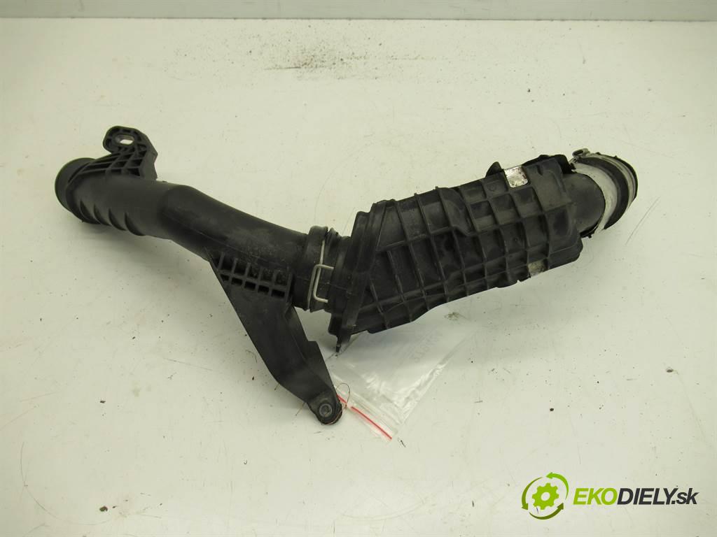 Renault Clio IV  2015 66 kW KOMBI 5D 1.5DCI 90KM 12-19 1500 Rúra hadice turba 144609034R (Hadice intercoolera)