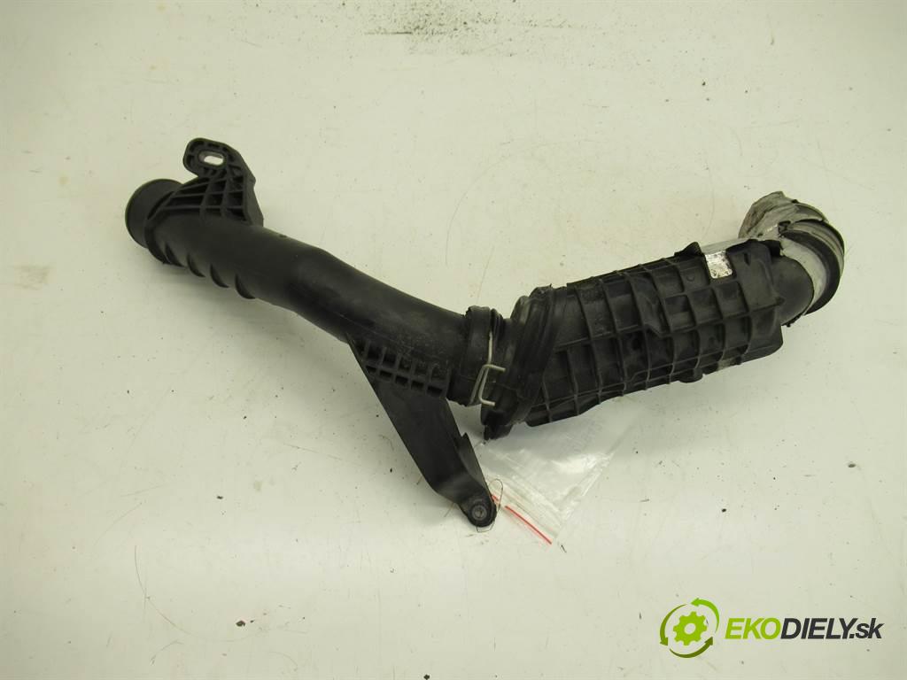 Renault Clio IV  2015 66 kW KOMBI 5D 1.5DCI 90KM 12-19 1500 Rúra hadice turba 144609034R (Hadice intercoolera)