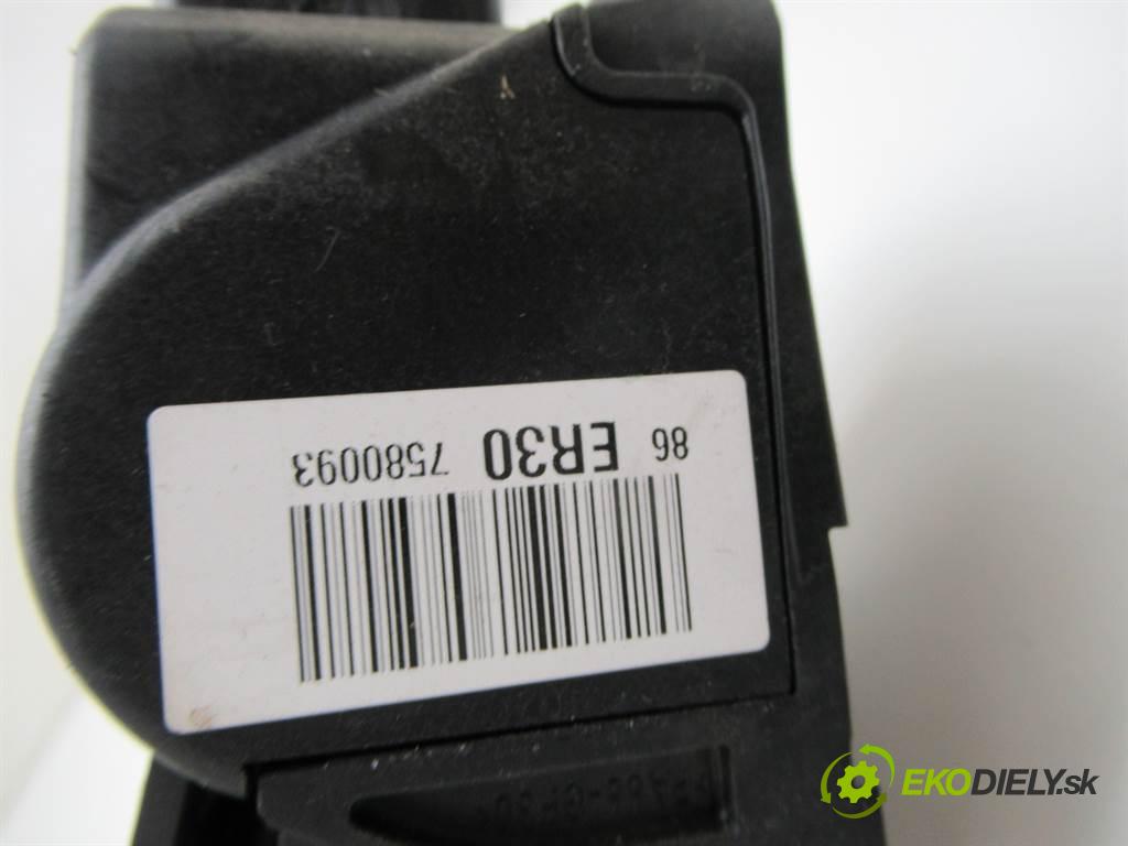 Peugeot 508  2011  SEDAN 4D 1.6HDI 112KM 10-14 1560 Potenciometer plynového pedálu 9686212980 (Pedále)