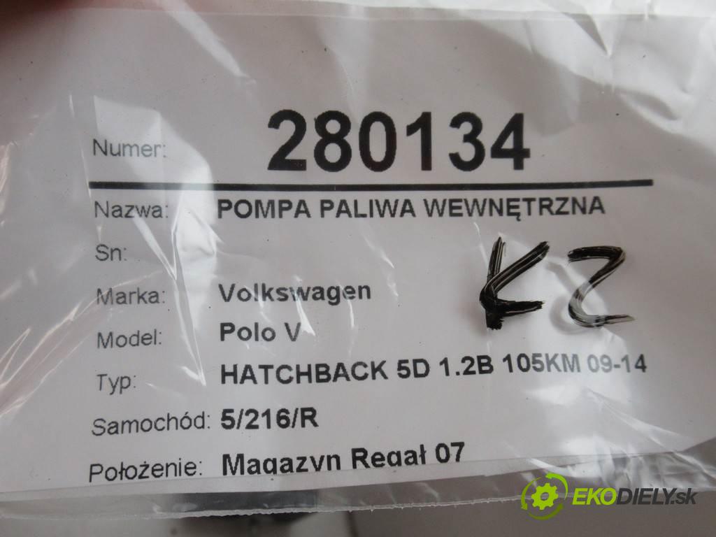 Volkswagen Polo V  2011 77KW HATCHBACK 5D 1.2B 105KM 09-14 1197 Pumpa paliva vnútorná 6R0919051C (Palivové pumpy, čerpadlá, plaváky)