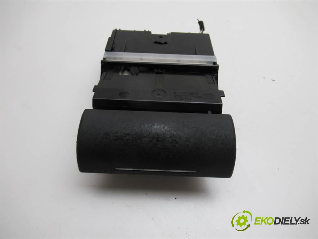 Audi A3 8L FL    HATCHBACK 3D 1.9TDI 130KM 00-03  Popolník 8L0857951C
