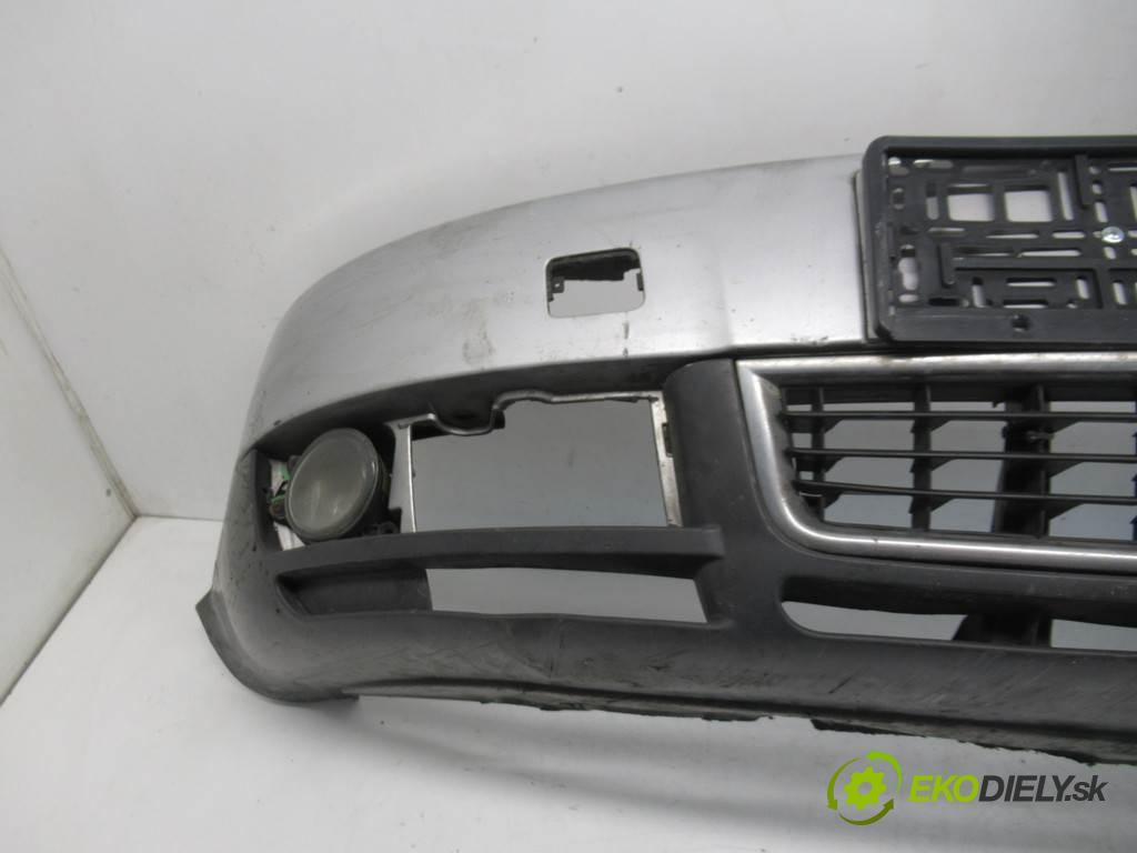 Audi A4 B6  2003 96 kW KOMBI 5D 1.9TDI 130KM 00-04 1900 Nárazník predný  (Ostatné)