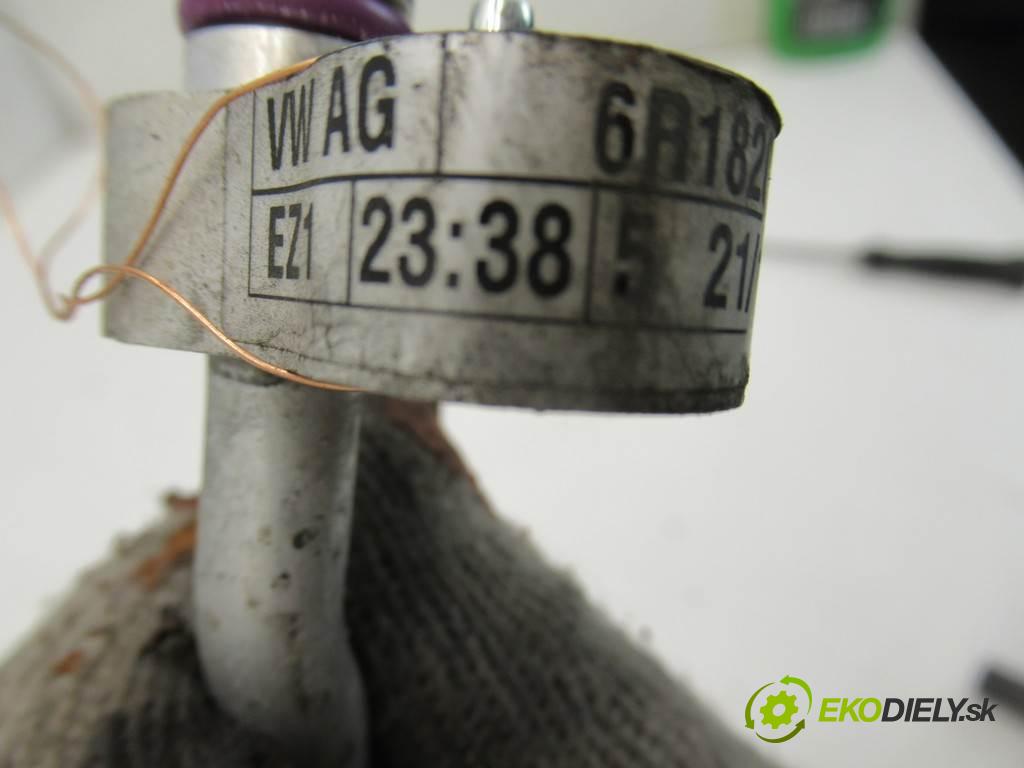 Skoda Fabia II    KOMBI 5D 1.2TSI 86KM 10-14  rúrka klimatizácie 6R1820741G (Rúrky klimatizácie)