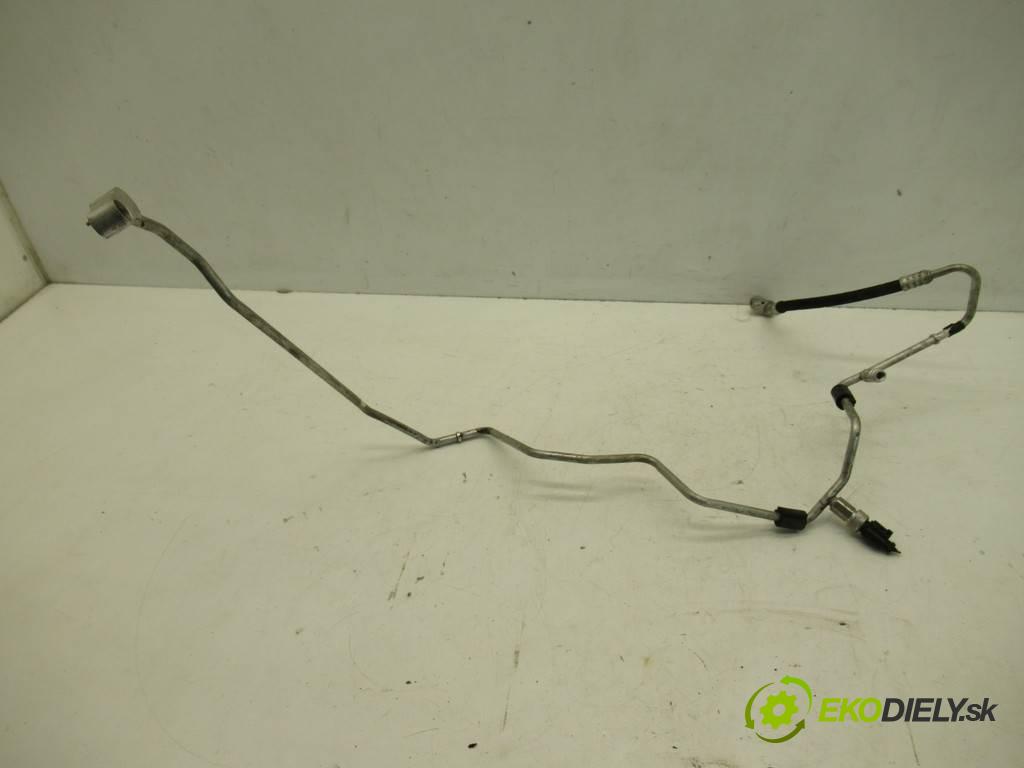 Skoda Fabia II    KOMBI 5D 1.2TSI 86KM 10-14  rúrka klimatizácie 6R1820741G (Rúrky klimatizácie)