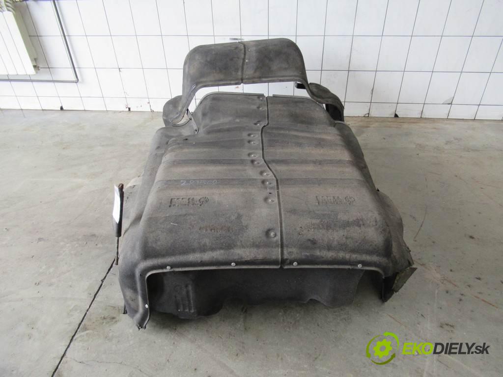 DAF XF 106    EURO6 SPACECAB MX11 440KM 13-  odhlučnění clona motora 1930362