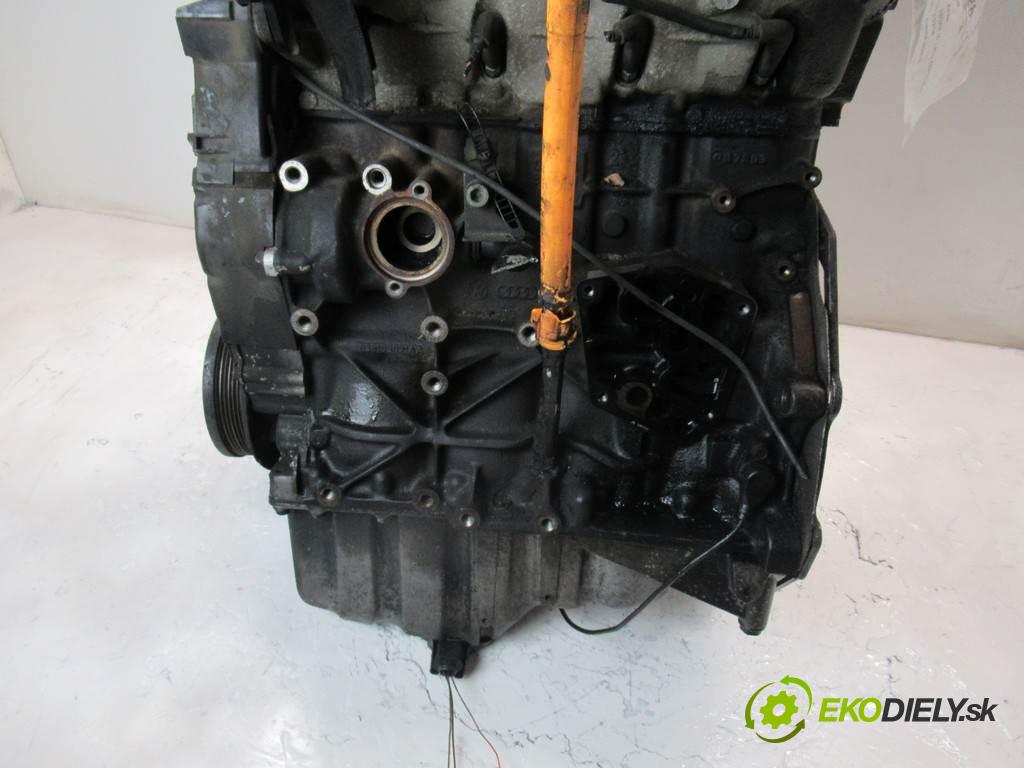 Audi A4 B6  2003 96 kW SEDAN 4D 1.9TDI 130KM 00-04 1900 motor AVF (Motory (kompletní))