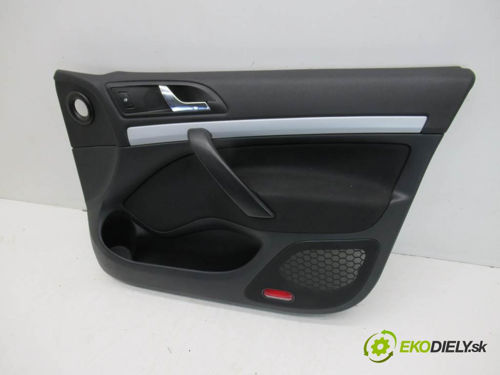 Skoda Octavia II LIFT  2009 77 kW LIFTBACK 5D 1.9TDI 105KM 08-13 1900 čalúnenie Dvere predný pravy tapacír  (Ostatné)