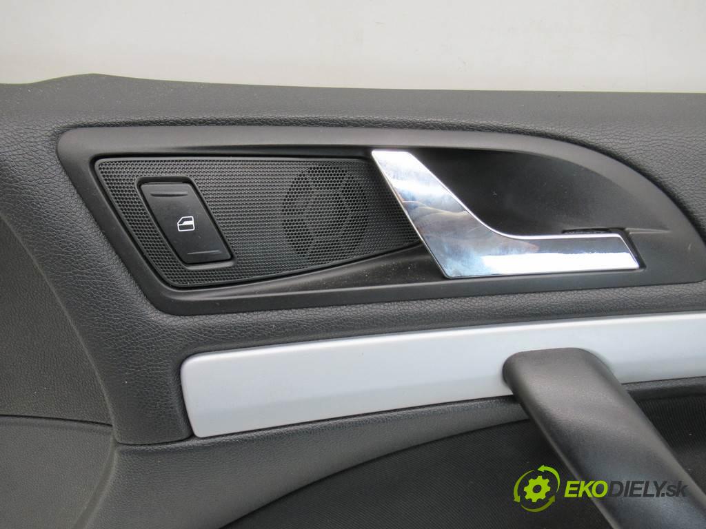 Skoda Octavia II LIFT  2009 77 kW LIFTBACK 5D 1.9TDI 105KM 08-13 1900 čalúnenie Dvere predný pravy tapacír  (Ostatné)