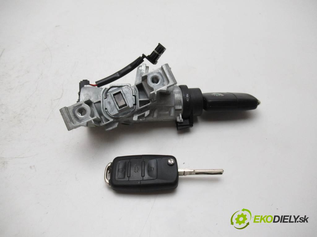 Skoda Octavia II LIFT  2009 77 kW LIFTBACK 5D 1.9TDI 105KM 08-13 1900 spínačka 1K0905851B (Spínací skříňky a klíče)