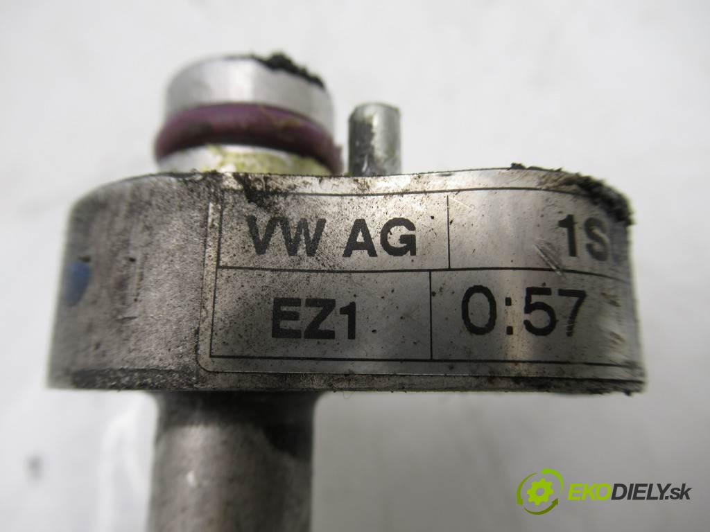 Seat Mii    Up Citigo HATCHBACK 5D 1.0B 60KM 11-  rúrka klimatizace 1S0816721 (Rozvody klimatizace)