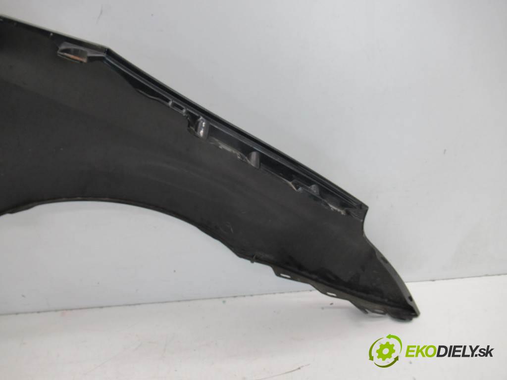 Citroen C4  2006 80 kW HATCHBACK 3D 1.6HDI 109KM 06-13 1600 blatník přední část levý