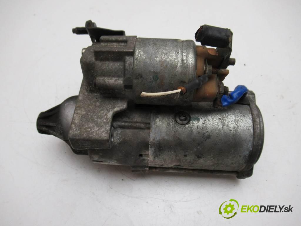 Citroen C4  2006 80 kW HATCHBACK 3D 1.6HDI 109KM 06-13 1600 Štartér D7G26 (Štartéry)