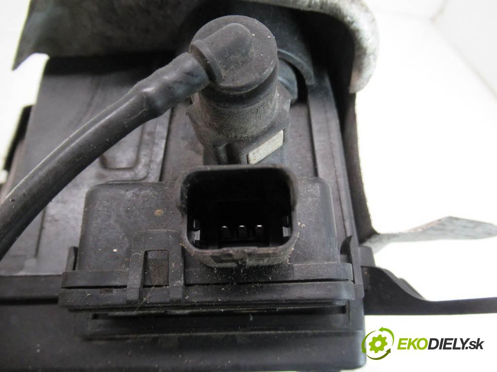 Citroen C4    HATCHBACK 3D 1.6HDI 109KM 06-13  nádržka DPF FAP 9652851580 (Ostatní)