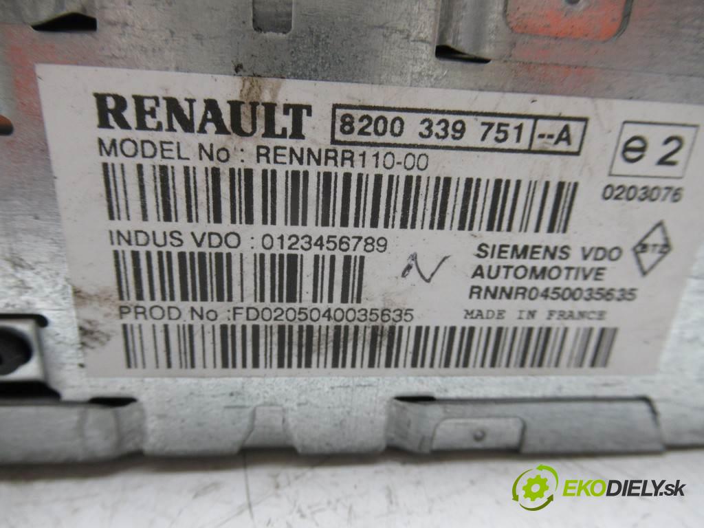 Renault Espace IV    3.0DCI 177KM 02-06  CZYTNIK navigácie 8200339751 (Ostatné)