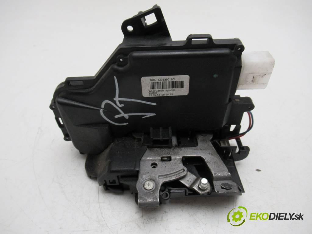Skoda Roomster LIFT  2014 63KW 1.2TSI 86KM 10-15 1197 zámok zadní část pravý 5J7839016C